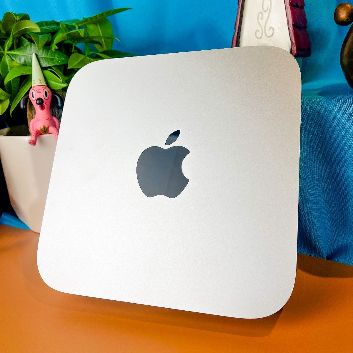 Mac Mini 3.0GHz Dual-Core Intel i7 8GB 256GB SSD 2014 Questions & Answers