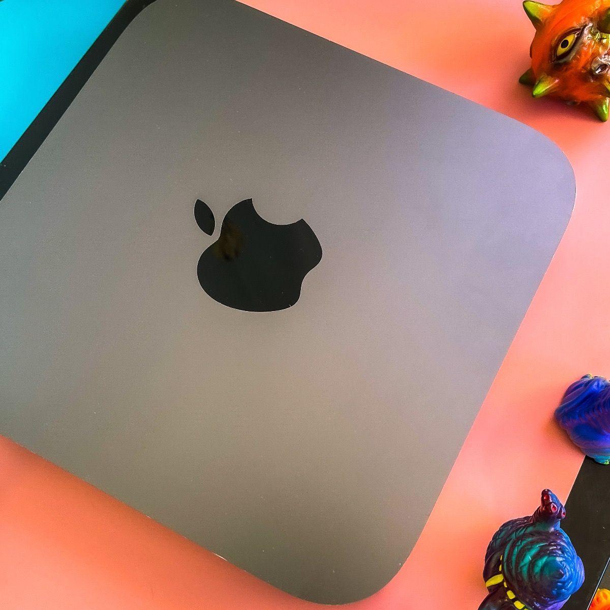 Mac mini 3.2GHz 6-Core Intel i7 64GB 1TB SSD 10Gb Ethernet MRTR2 A1993 2018 Questions & Answers